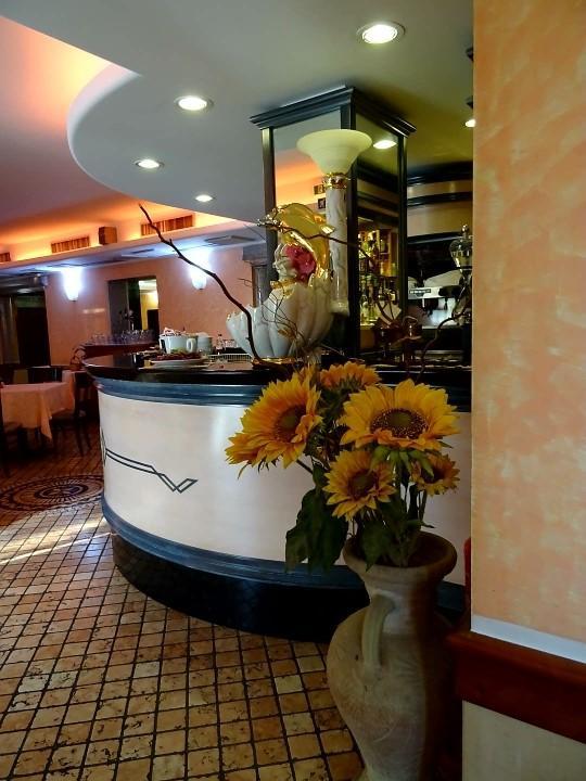 Albergo Ristorante Il Delfino Νοβάρα Εξωτερικό φωτογραφία